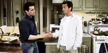 Joey And Chandler Joey Tribbiani GIF - Joey And Chandler Joey Tribbiani Chandler Bing GIFs
