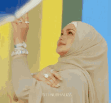 siti nurhaliza siti hijab swarovski diamond shady