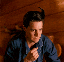 Twin Peaks Dale Cooper GIF - Twin Peaks Dale Cooper Dale Cooper Morning Hair GIFs