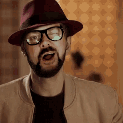 shantey Shantey Shanteyhat GIF - Shantey Shanteyhat Rim Rub - Discover & Share GIFs