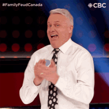 Clapping Eric GIF - Clapping Eric Family Feud Canada GIFs
