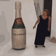 Champagne Claudia Obert GIF - Champagne Claudia Obert Drinking GIFs