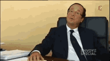 François Hollande GIF - François Hollande Incompréhension Perdu GIFs
