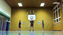 Juggling People Are Awesome GIF - Juggling People Are Awesome Exhibition GIFs