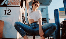 Pole Dance Sunglasses GIF - Pole Dance Sunglasses Kristen Stewart GIFs