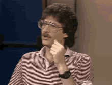 Howard Stern Hold Up GIF - Howard Stern Hold Up Im Not Going Personally GIFs