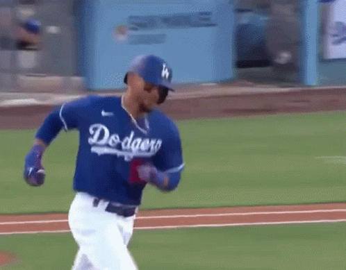 Mookie Betts GIF - Mookie Betts Style - Discover & Share GIFs