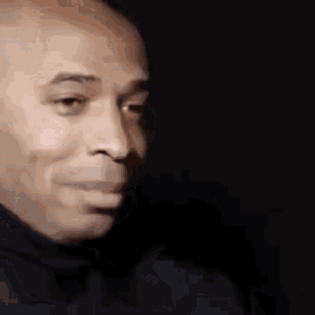 thierry-henry-smile.gif