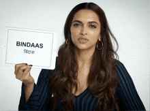 Bindass Bindaas GIF - Bindass Bindaas Deepika GIFs