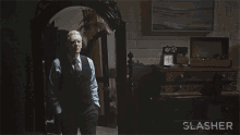 Look In The Mirror Spencer GIF - Look In The Mirror Spencer David Cronenberg GIFs
