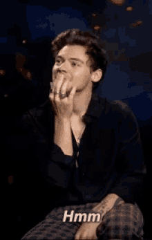 Harry Styles Hmm GIF - Harry Styles Hmm Let Me Think GIFs