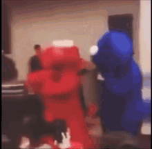 Elmo Dancing GIF
