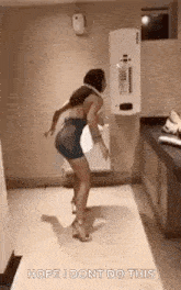 Toiletgirl Spin GIF - Toiletgirl Spin Drunk GIFs