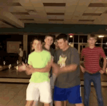 Dancing Queen White Chicks GIF - Dancing Queen White Chicks Funny Dance GIFs