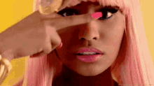 Nicki Minaj Peace Out GIF - Nicki Minaj Peace Out Peace Sign GIFs