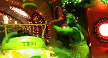 The Grinch Taxi GIF - The Grinch Taxi Calling For Taxi GIFs