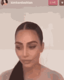 Kim Kardashian GIF - Kim Kardashian Looking GIFs