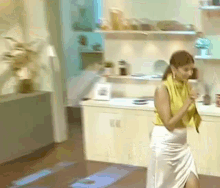 Manchu Lakshmi Dancing Boobs GIF - Manchu Lakshmi Dancing Boobs GIFs