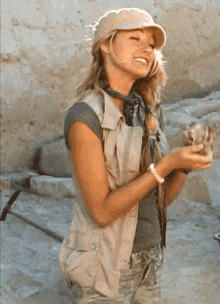 sister hood of the traveling pants blake lively archaeology