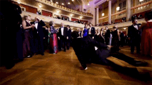 Spin Dance Hall GIF - Spin Dance Hall The Wolfer GIFs