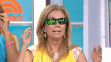Kathie Lee On A Hunnit GIF - Kathie Lee Gifford Today Show Sunglasses GIFs