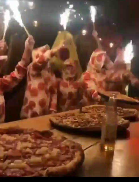Roblox Pizza Place Dance
