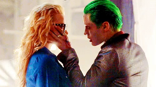 Joker And Harley Quinn Kiss Gifs Tenor