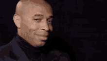 Thierry Henry Laugh GIF - ThierryHenry Laugh HoldingItIn - Discover & Share  GIFs