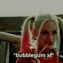 Harley Quinn Bubblegum GIF - HarleyQuinn Bubblegum GIFs