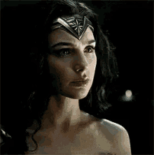 Sad Wonder Woman GIFs | Tenor