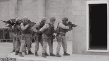 https://media.tenor.com/images/1f981659f108ac89e1d9d4cc49594d98/tenor.gif