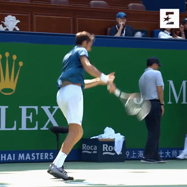 medvedev breaks racket