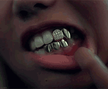 tenor.gif