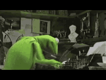 Kermit Typewriter GIFs | Tenor