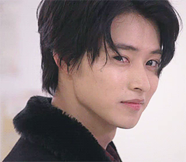 Kento Yamazaki Stare Gif Kentoyamazaki Stare Smile Discover Share Gifs