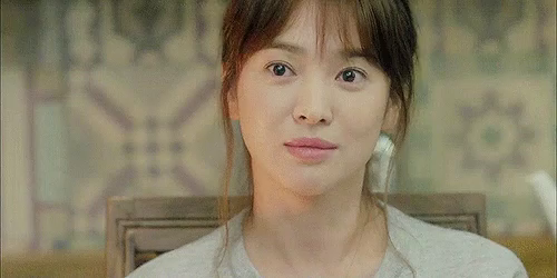 Descendants Of The Sun Kang Mo Yeon Gif Descendants Of The Sun Kang Mo Yeon Song Hye Kyo Discover Share Gifs