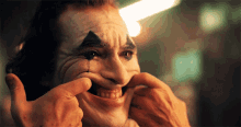 Joker Smile GIFs | Tenor