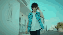 https://media.tenor.com/images/4e69b1be9a880286ecc690c61c6fc22e/tenor.gif