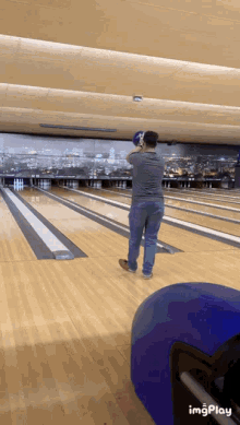 Funny Bowling GIFs | Tenor