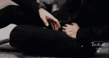tenor.gif
