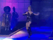 tenor.gif