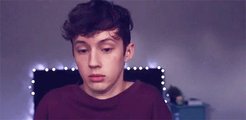 Resultado de imagem para troye sivan gif