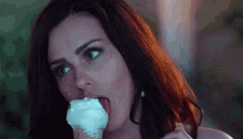 tenor.gif