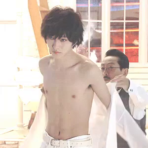 イケメン 山崎賢人 L デスノート Gif Yamazaki Kento Deathnote Discover Share Gifs