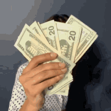 Featured image of post Man Counting Money Gif This was the reason for a lot of funny cases with money