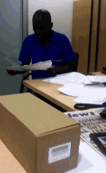 Throwing Papers Gifs Tenor Busy Working Gif Reading Gifs