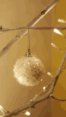 Minion Christmas Light GIF - Minion Christmas Light - Discover ... Minion Christmas Light GIF - Minion Christmas Light - Discover ...