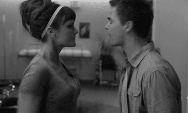 Fight Kiss Gif Fight Kiss Couple Discover Share Gifs