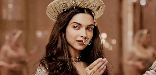 Le Lee GIF - Le Lee Deepika Padukone Bajirao Mastani - Discover & Share GIFs