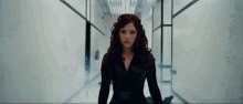 Black Widow Macing A Guard - Iron Man 2 GIF - IronMan ScarlettJohansson BlackWidow GIFs